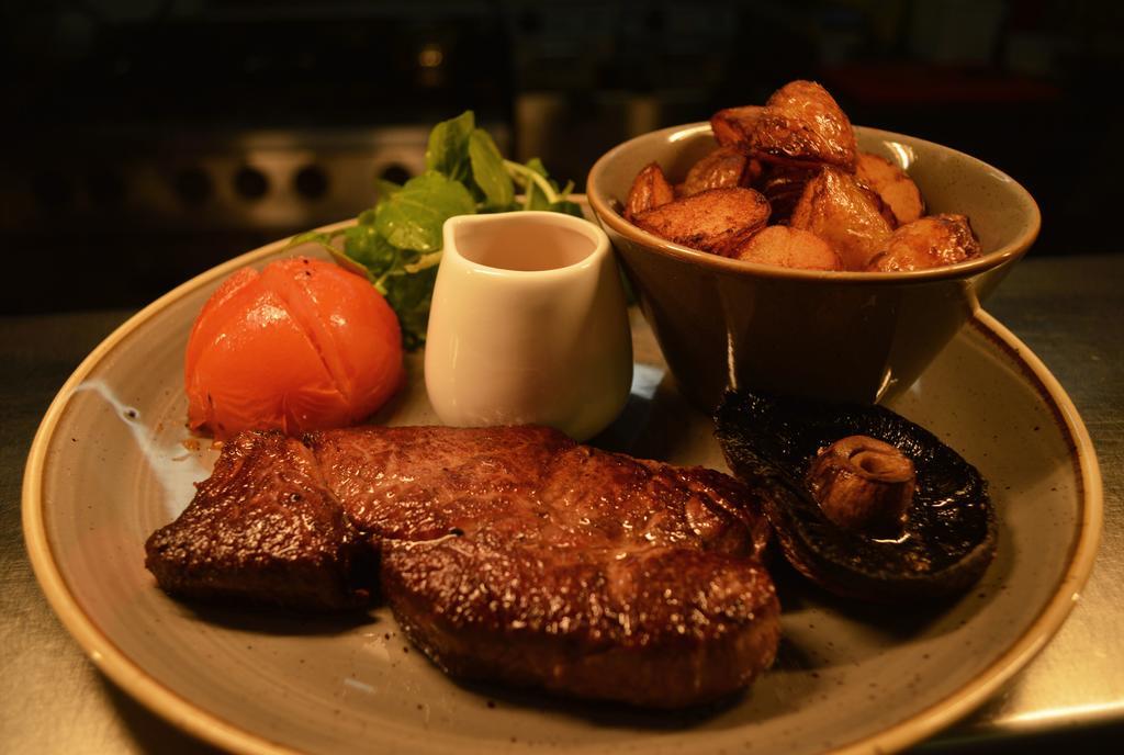 The Oxenham Arms Hotel Devon South Zeal 외부 사진