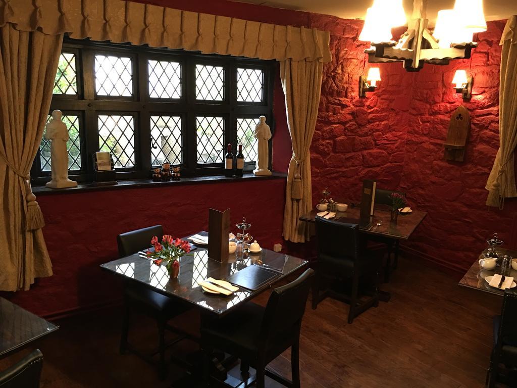 The Oxenham Arms Hotel Devon South Zeal 외부 사진