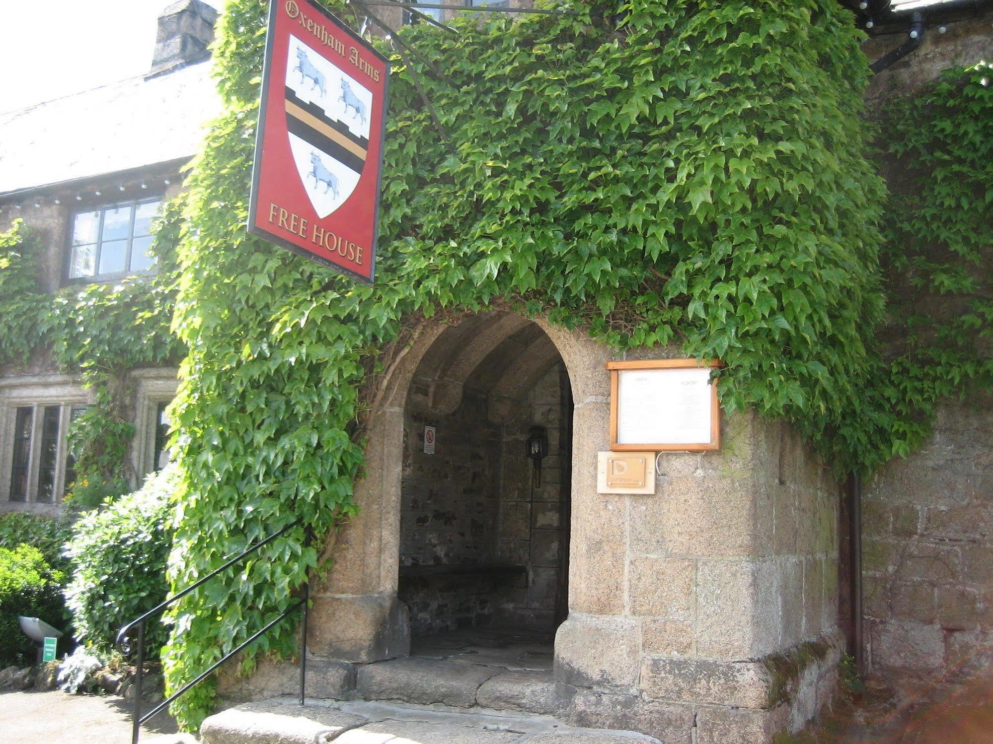 The Oxenham Arms Hotel Devon South Zeal 외부 사진