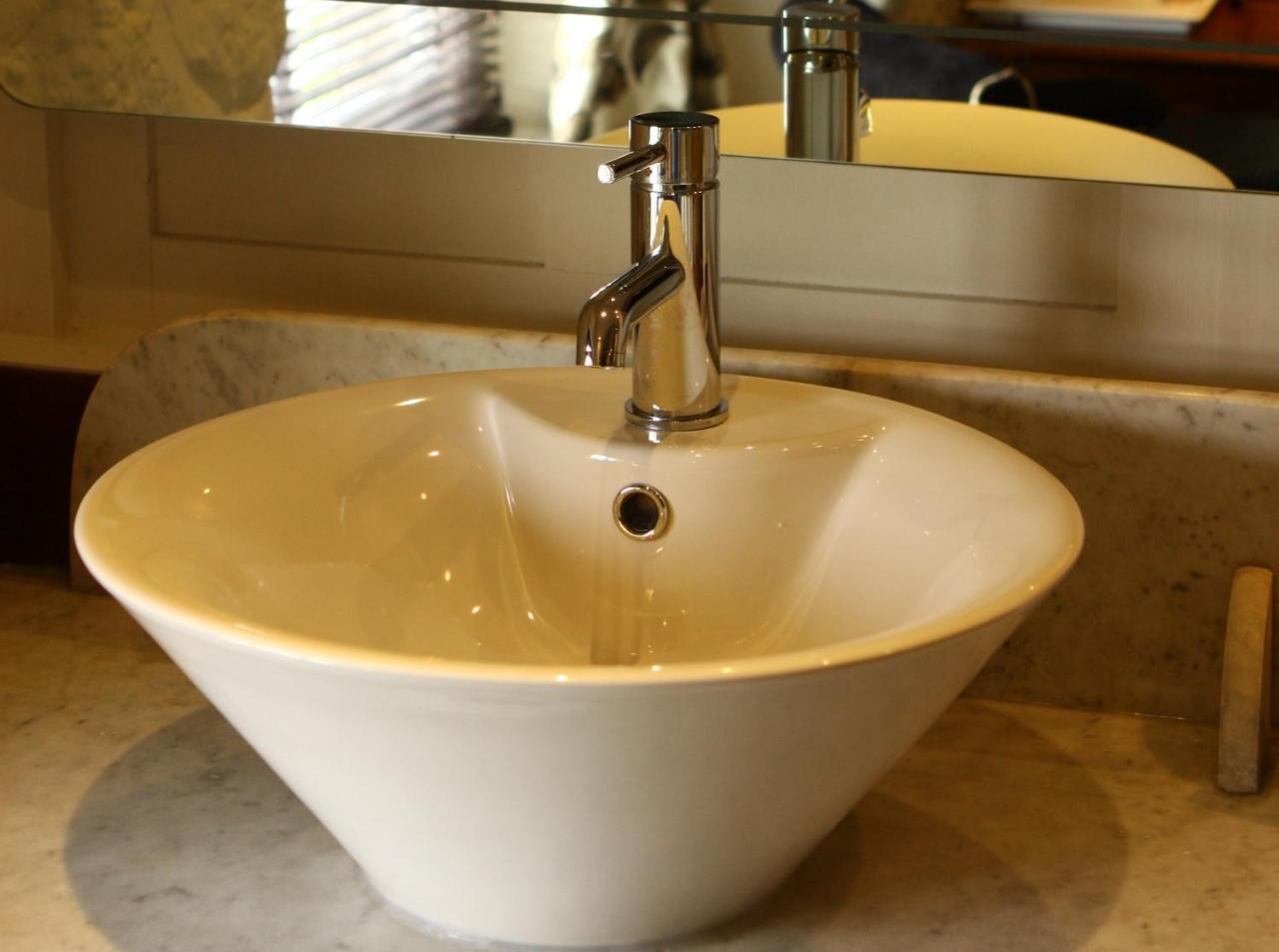 The Oxenham Arms Hotel Devon South Zeal 외부 사진