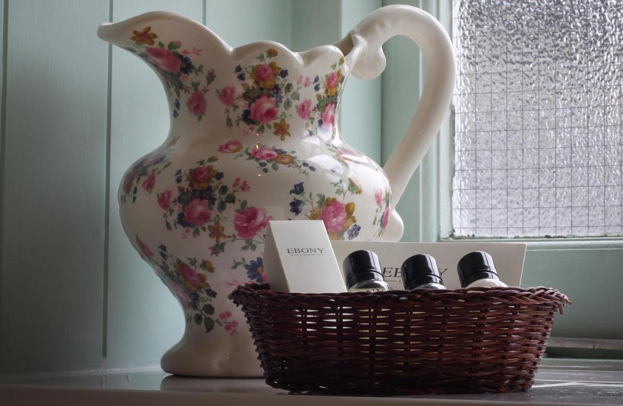 The Oxenham Arms Hotel Devon South Zeal 외부 사진